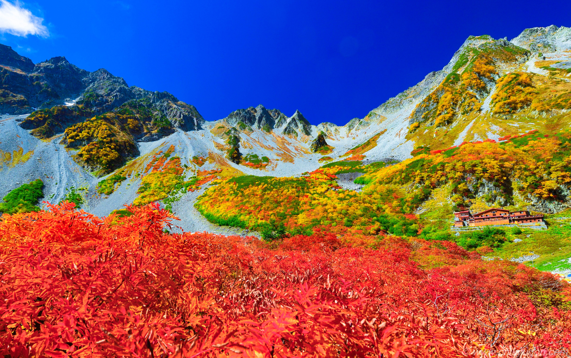 死ぬまで行きたい日本の絶景ランキング10選 地球の撮り方